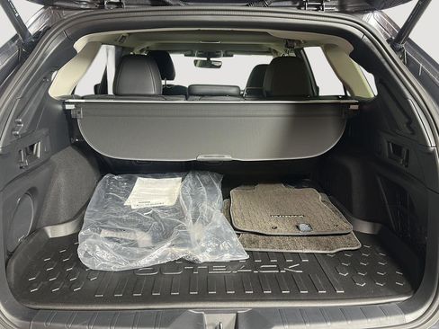 Certified 2025 Subaru Outback Limited image 20