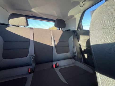 Used 2025 Chevrolet TrailBlazer LT image 35