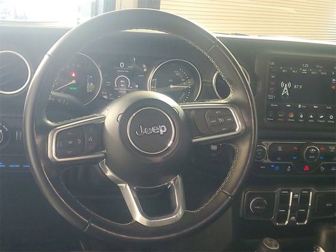 Used 2021 Jeep Wrangler Unlimited Sahara w/ Safety Group image 14