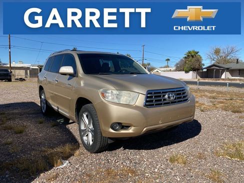 Used 2010 Toyota Highlander Limited image 1