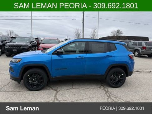New 2026 Jeep Compass Latitude image 4