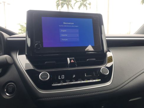 Used 2024 Toyota Corolla SE image 25