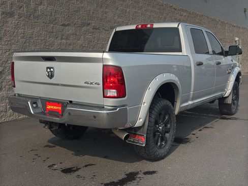 Used 2017 RAM 2500 Tradesman w/ Chrome Appearance Group AWD/4WD image 6