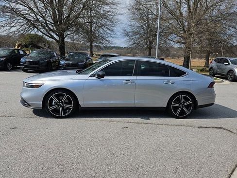 Certified 2025 Honda Accord Sport image 2