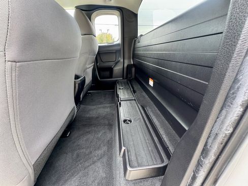 Used 2021 Toyota Tacoma SR image 21