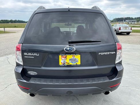 Used 2010 Subaru Forester 2.5X Limited AWD/4WD image 5