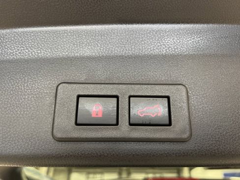 Certified 2024 Subaru Ascent Touring image 38