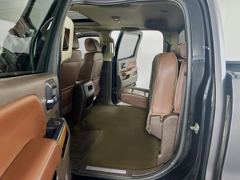 Used 2017 Chevrolet Silverado 3500 High Country image 28