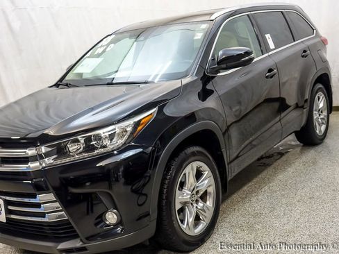 Used 2018 Toyota Highlander Limited image 5