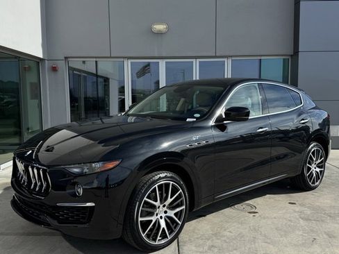 Certified 2022 Maserati Levante GT image 4