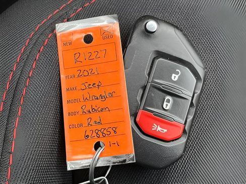 Used 2021 Jeep Wrangler Unlimited Rubicon AWD/4WD image 31