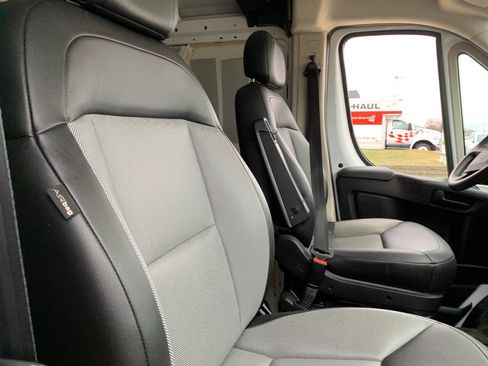 Used 2017 RAM ProMaster 1500 image 13