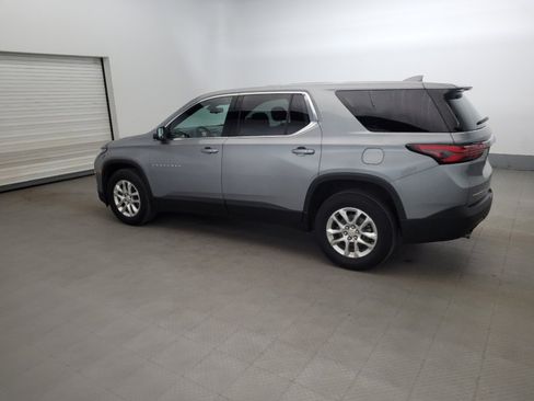 Used 2023 Chevrolet Traverse LS AWD/4WD image 3