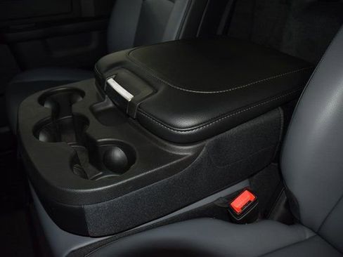 Used 2025 RAM 5500 Tradesman image 33