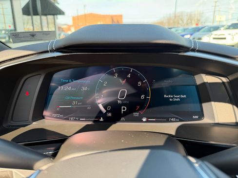 Used 2022 Chevrolet Corvette Stingray Coupe w/ Z51 Performance Package image 22