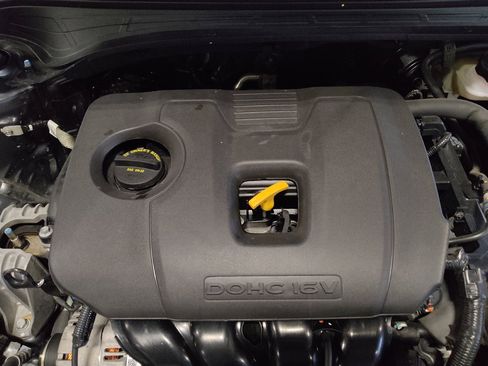 Used 2024 Kia Forte GT-Line w/ GT-Line Premium Package FWD image 30