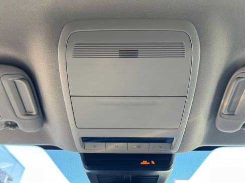 Used 2024 MAZDA CX-30 AWD 2.5 S w/ Select Sport Pkg image 24