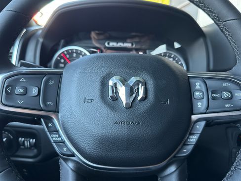 New 2026 RAM 1500 4x4 Crew Cab image 22
