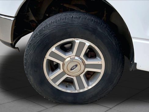Used 2007 Ford F150 XLT AWD/4WD image 10