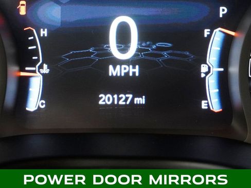 Used 2023 Jeep Compass Latitude image 25