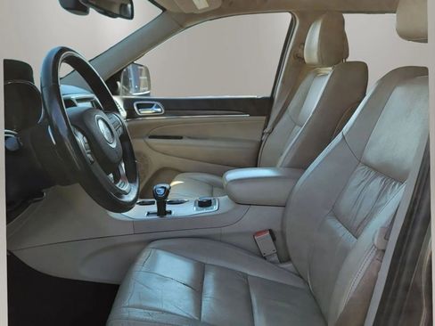Used 2014 Jeep Grand Cherokee Limited AWD/4WD image 10