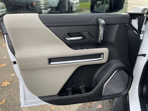 New 2026 GMC Hummer EV 4x4 Crew Cab image 22