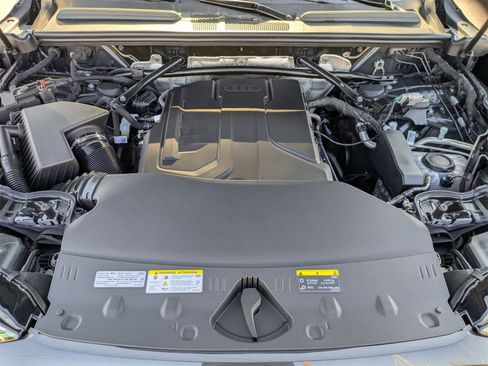 New 2025 Audi Q5 Premium Plus image 12