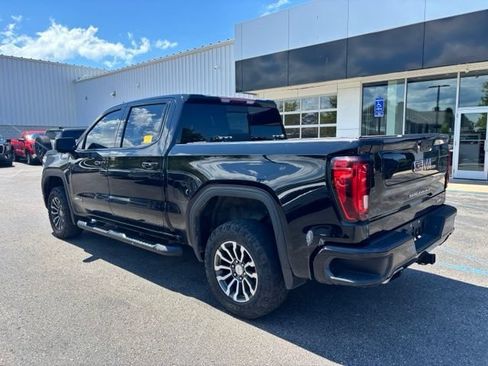Used 2021 GMC Sierra 1500 AT4 w/ AT4 Preferred Package AWD/4WD image 7