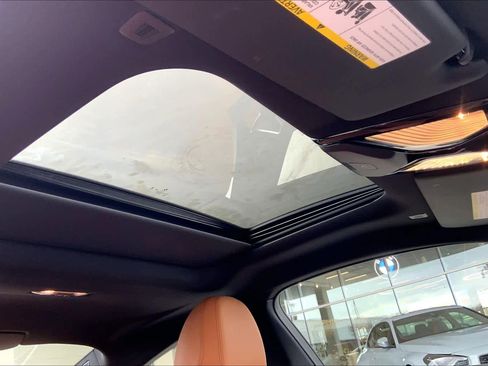 Certified 2024 BMW 430i Coupe w/ M Sport Package image 13