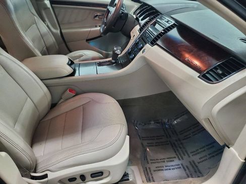 Used 2012 Ford Taurus Limited image 15