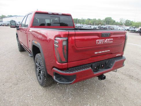 New 2026 GMC Sierra 2500 AT4 w/ AT4 Premium Plus Package AWD/4WD image 9