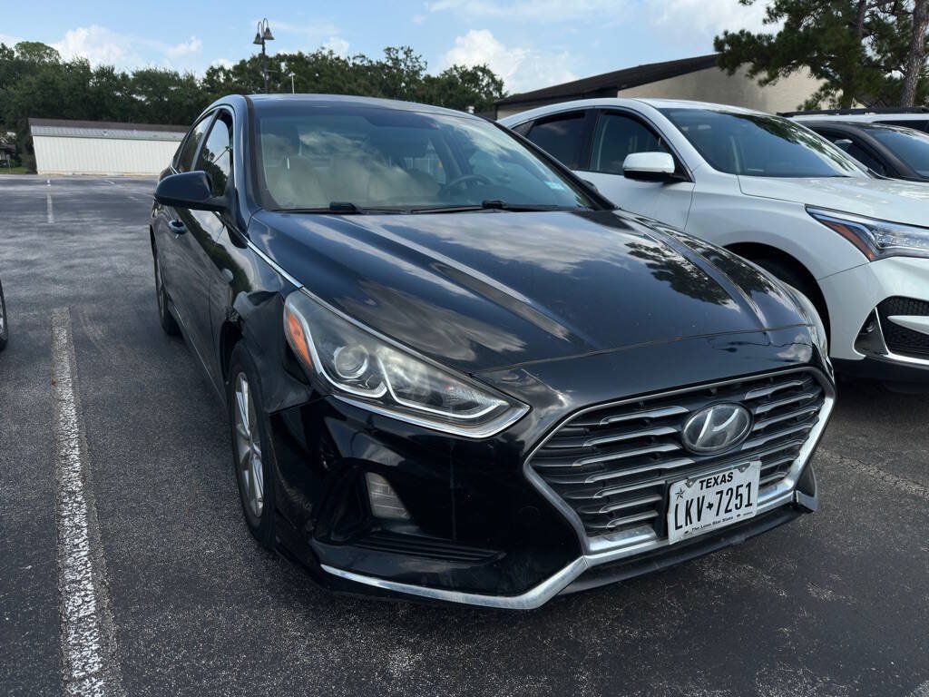 Used 2018 Hyundai Sonata SE FWD image 1
