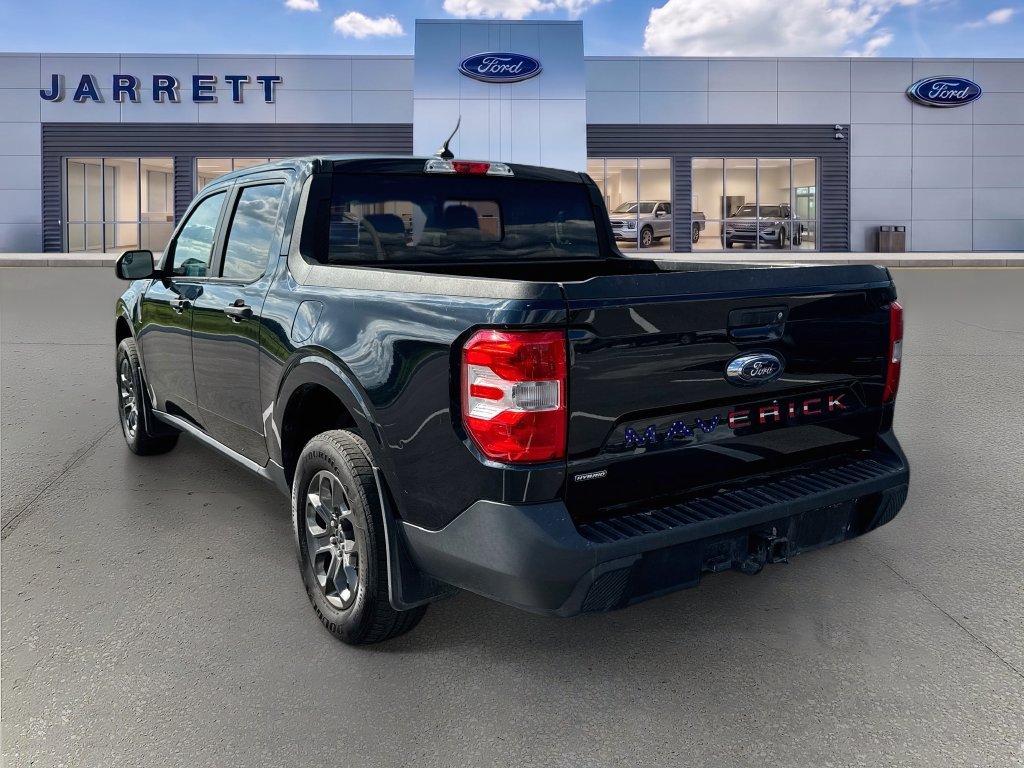Used 2023 Ford Maverick XLT FWD image 3