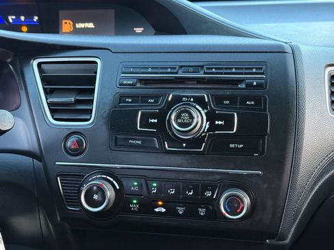 Used 2014 Honda Civic LX image 25