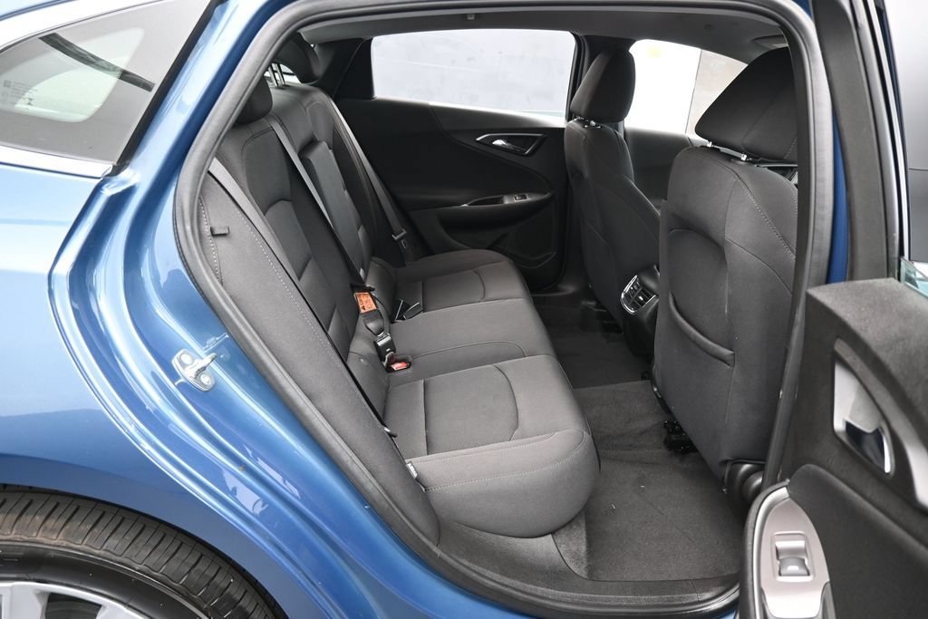 Used 2024 Chevrolet Malibu LT FWD image 32