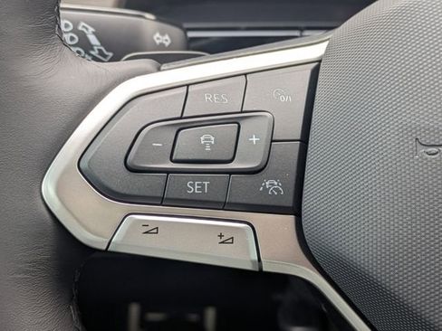 New 2026 Volkswagen Atlas SEL Premium R-Line AWD/4WD image 28