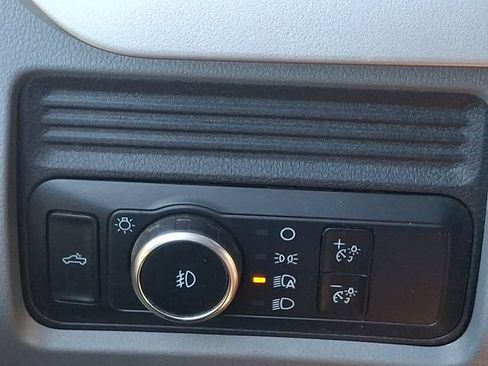 Certified 2025 Ford F250 XLT AWD/4WD image 22