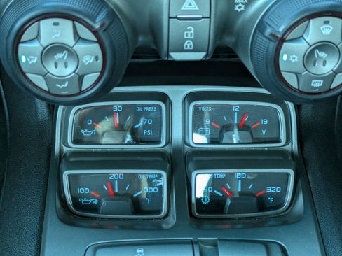 Used 2010 Chevrolet Camaro SS w/ White Stripe Package RWD image 17