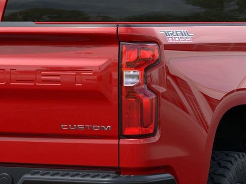 New 2026 Chevrolet Silverado 1500 Custom Trail Boss AWD/4WD image 11