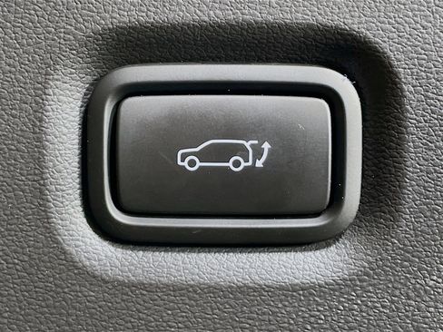 Used 2024 Hyundai Ioniq 5 Limited image 30