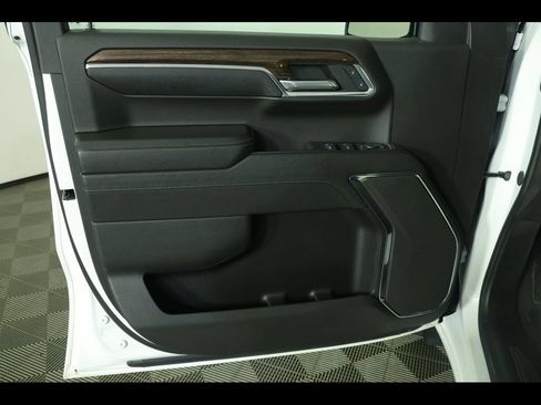 Used 2024 GMC Sierra 1500 Elevation AWD/4WD image 28
