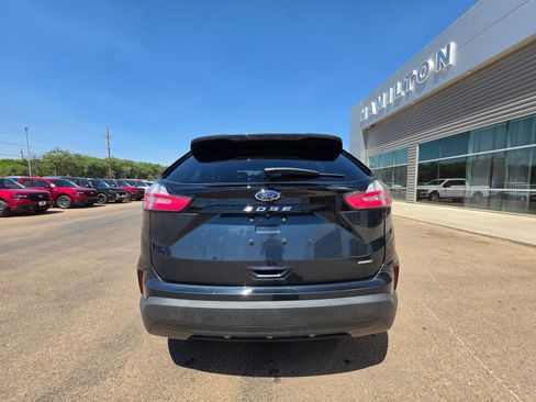 Used 2022 Ford Edge SE AWD/4WD image 3