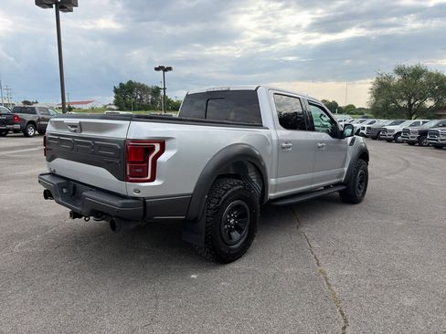 Used 2018 Ford F150 Raptor w/ Equipment Group 802A Luxury AWD/4WD image 5