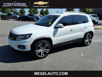 Used 2017 Volkswagen Tiguan SEL