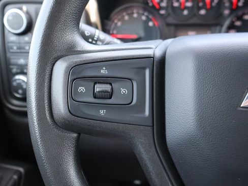 Used 2020 Chevrolet Silverado 1500 Custom Trail Boss w/ Custom Convenience Package AWD/4WD image 7