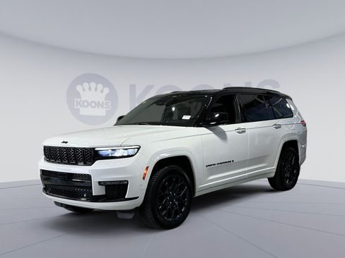 Used 2025 Jeep Grand Cherokee L Summit AWD/4WD image 1
