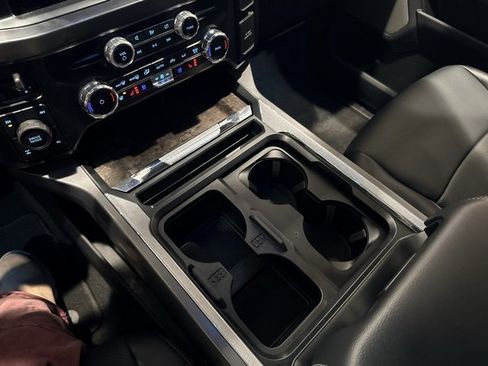 Used 2024 Ford F350 Lariat w/ FX4 Off-Road Package image 29