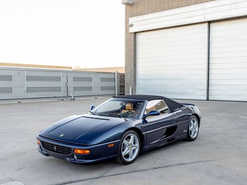 Used 1995 Ferrari F355 Spider RWD image 22