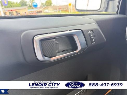 Used 2024 Ford Bronco Badlands AWD/4WD image 18