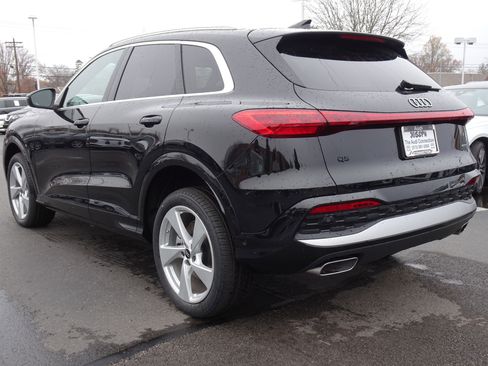 New 2025 Audi Q5 Premium Plus image 3